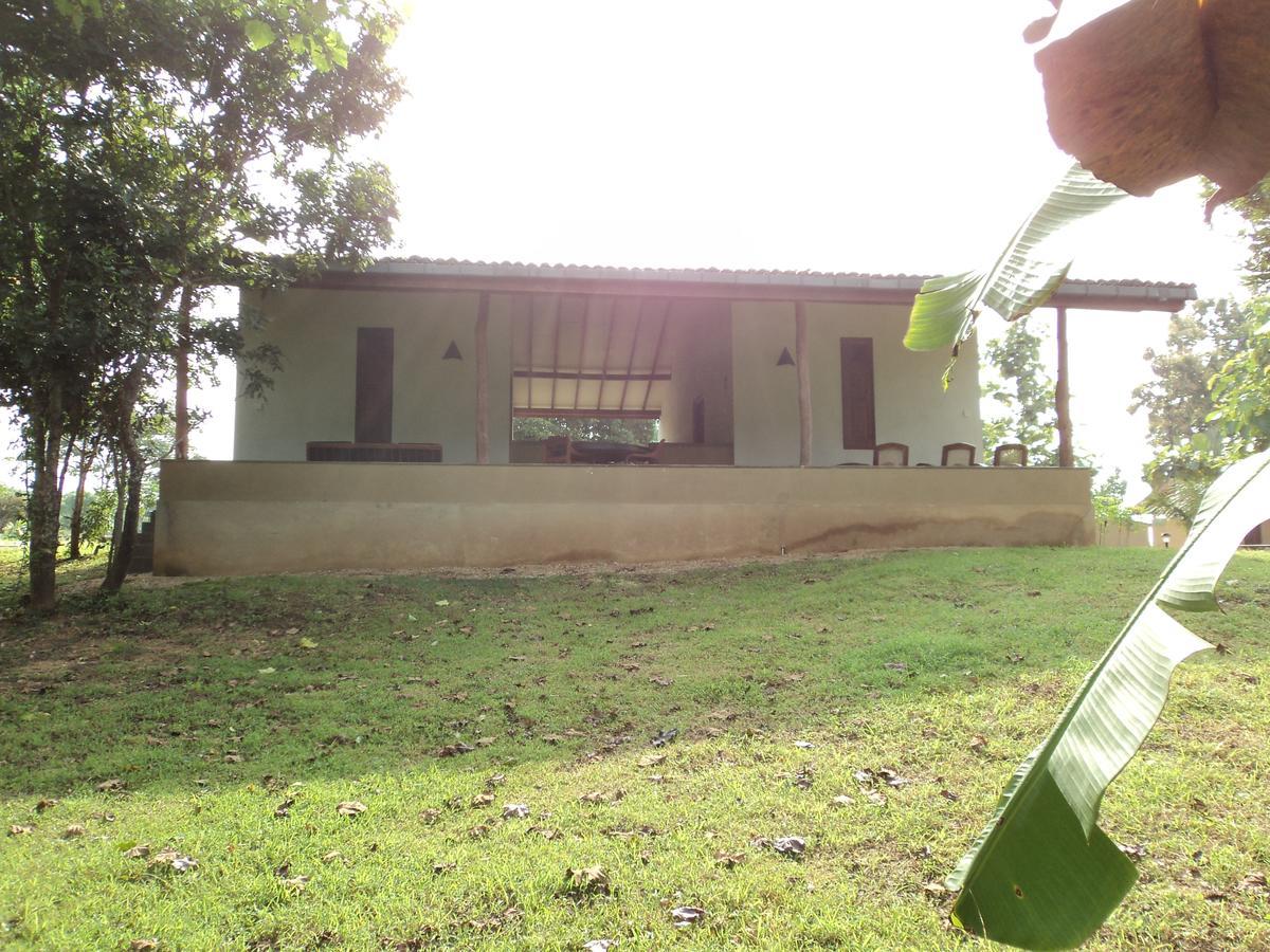 Wildescape, Yala Blocks 3 & 5 Villa Buttala Exterior photo